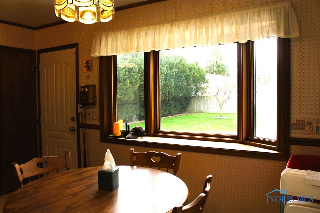 4009 Airedale Avenue, Toledo, Ohio image 15