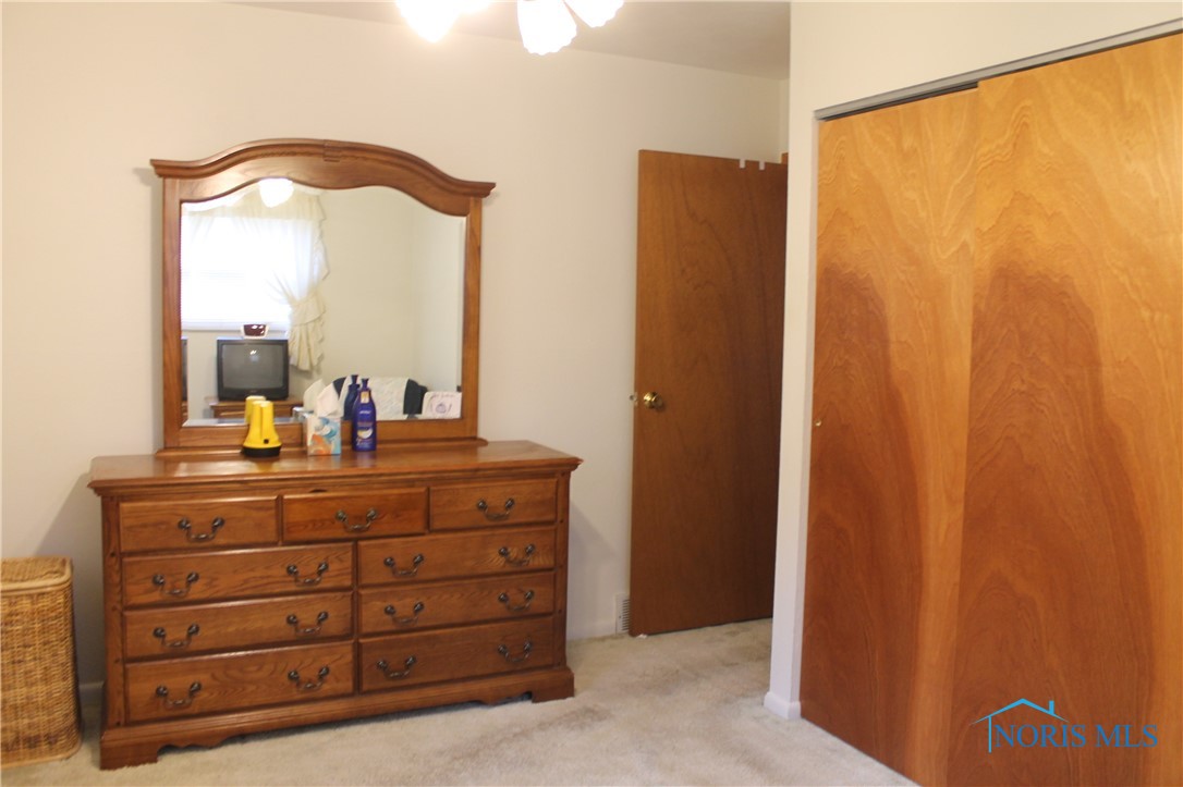 4009 Airedale Avenue, Toledo, Ohio image 20