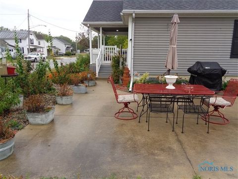 Tiny photo for 717 E Second Street, Ottawa, OH 45875 (MLS # 6136152)