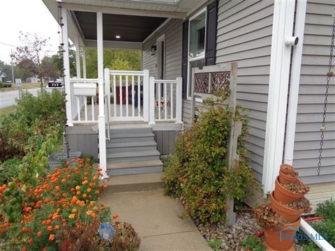 Tiny photo for 717 E Second Street, Ottawa, OH 45875 (MLS # 6136152)