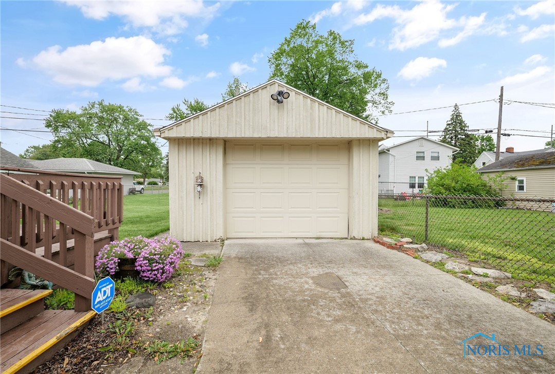 2918 Nash Rd Rd, Toledo, Ohio image 29