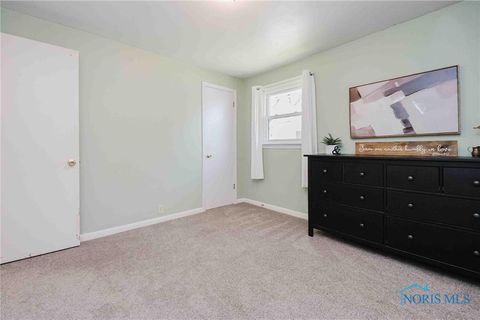 Tiny photo for 425 Rector Avenue, Findlay, OH 45840 (MLS # 6136586)