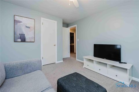 Tiny photo for 425 Rector Avenue, Findlay, OH 45840 (MLS # 6136586)