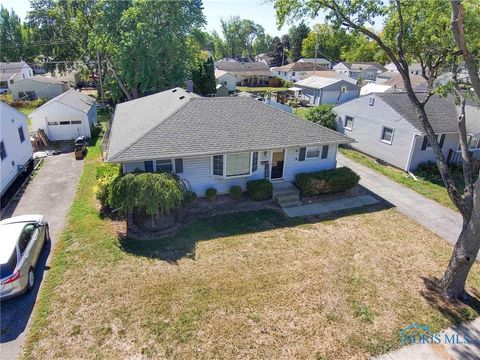 Tiny photo for 425 Rector Avenue, Findlay, OH 45840 (MLS # 6136586)