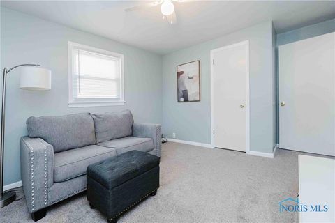 Tiny photo for 425 Rector Avenue, Findlay, OH 45840 (MLS # 6136586)