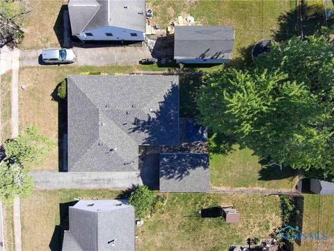 Tiny photo for 425 Rector Avenue, Findlay, OH 45840 (MLS # 6136586)