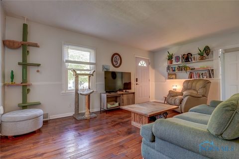 Tiny photo for 401 Portz Avenue, Findlay, OH 45840 (MLS # 6136986)