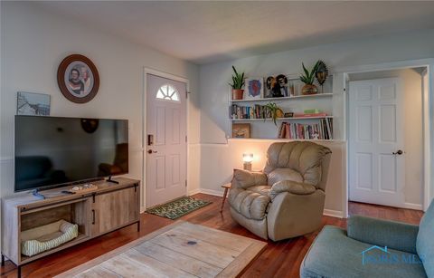 Tiny photo for 401 Portz Avenue, Findlay, OH 45840 (MLS # 6136986)