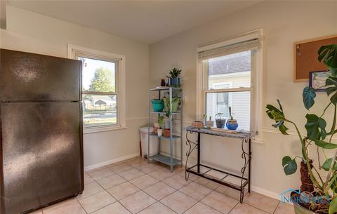 Tiny photo for 401 Portz Avenue, Findlay, OH 45840 (MLS # 6136986)