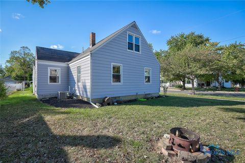 Tiny photo for 401 Portz Avenue, Findlay, OH 45840 (MLS # 6136986)