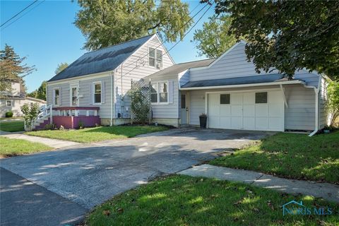 Tiny photo for 401 Portz Avenue, Findlay, OH 45840 (MLS # 6136986)