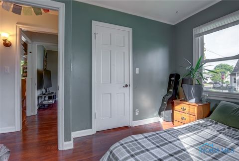 Tiny photo for 401 Portz Avenue, Findlay, OH 45840 (MLS # 6136986)