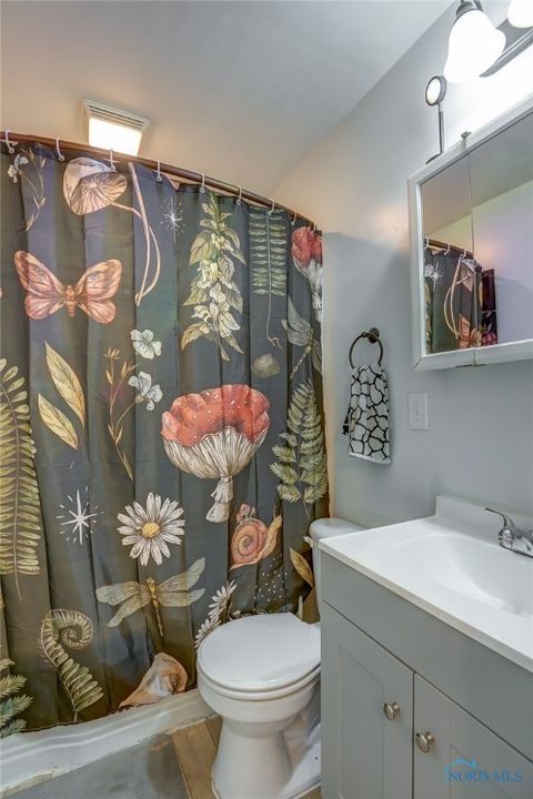 Tiny photo for 401 Portz Avenue, Findlay, OH 45840 (MLS # 6136986)
