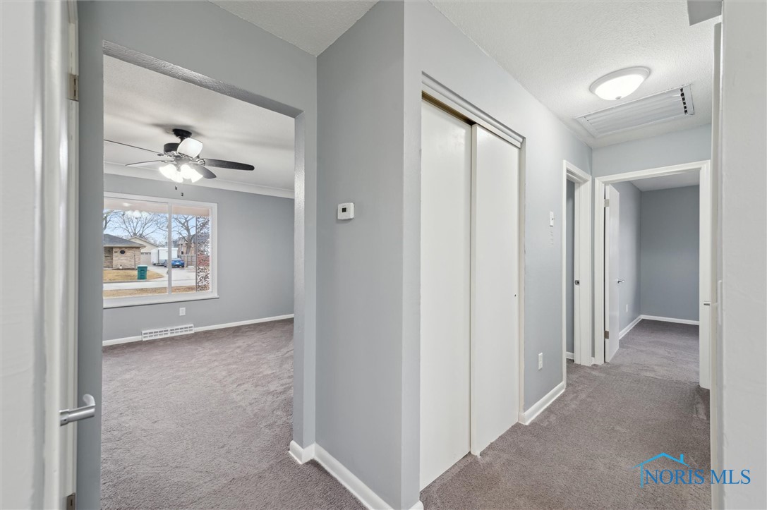 1132 Lewis Street, Rossford, Ohio image 20