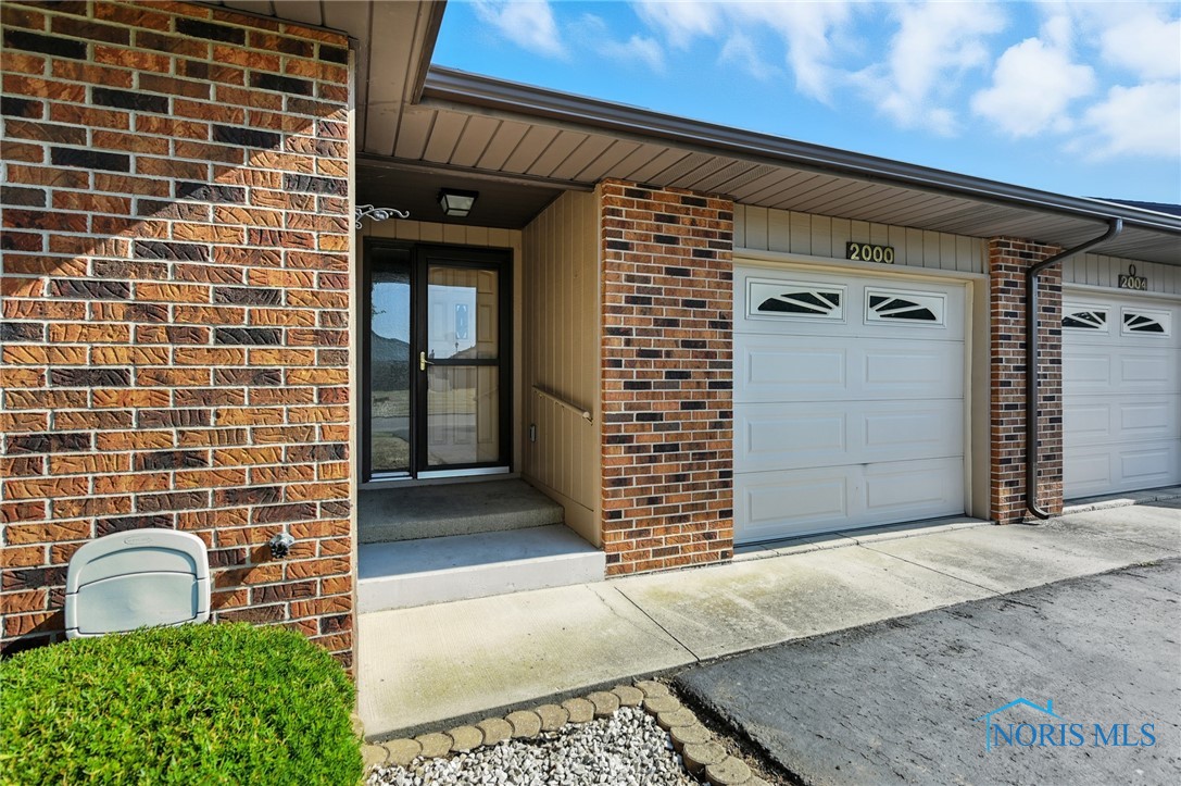 2000 Silverstone Drive