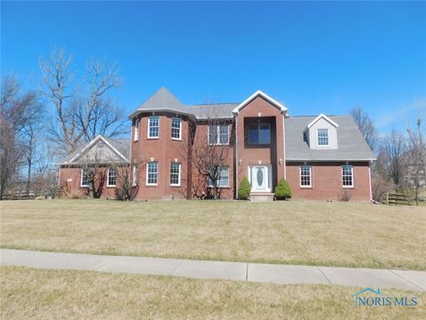 Photo of 7936 Rockridge Drive, Maumee, OH 43537 (MLS # 6136044)