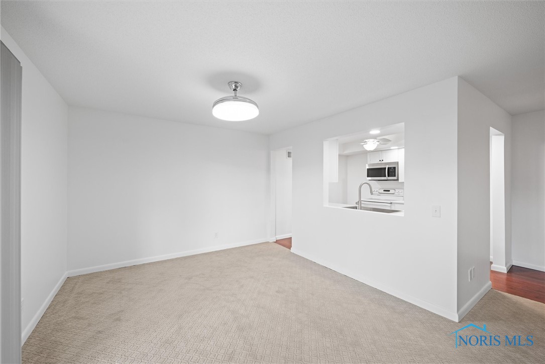 4025 Newcastle Drive #2C, Sylvania, Ohio image 7