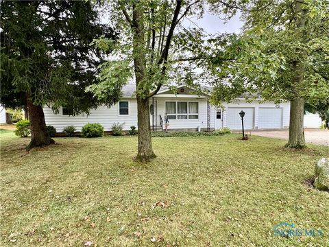 Photo of 210 E Hubbard Street, Hamler, OH 43524 (MLS # 6136201)