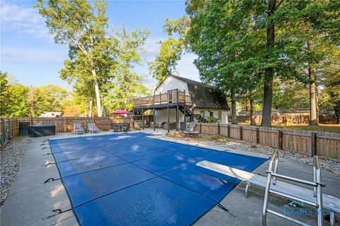 Tiny photo for 1200 County Road F, Swanton, OH 43558 (MLS # 6136728)