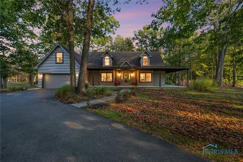 Tiny photo for 1200 County Road F, Swanton, OH 43558 (MLS # 6136728)