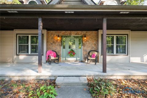 Tiny photo for 1200 County Road F, Swanton, OH 43558 (MLS # 6136728)