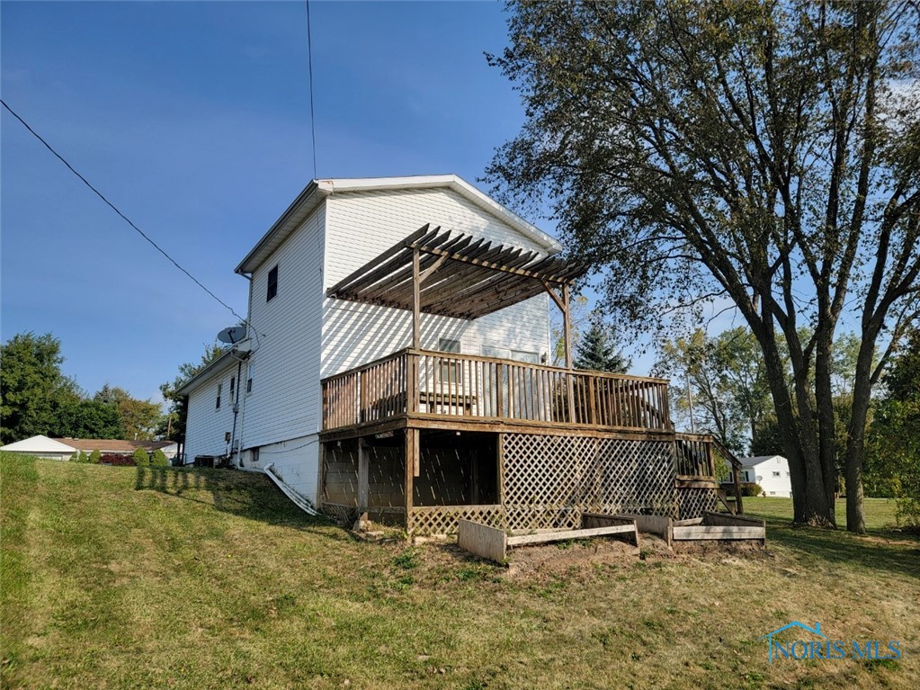 1950 Metz Avenue, Oregon, Ohio image 4