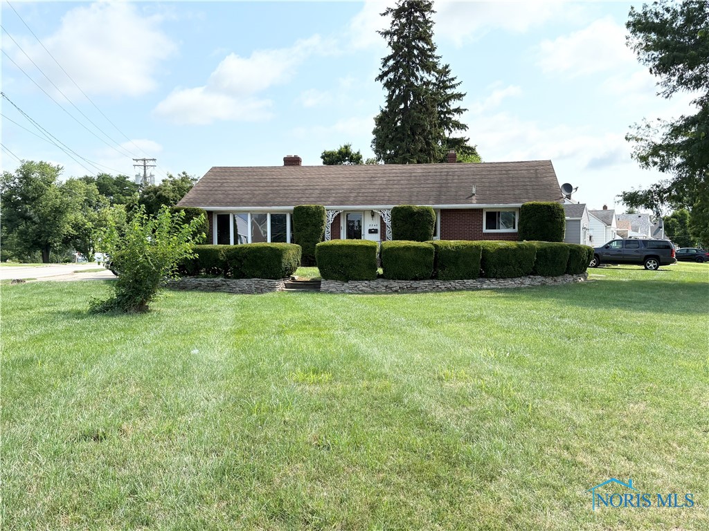 2240 Ottawa River Road