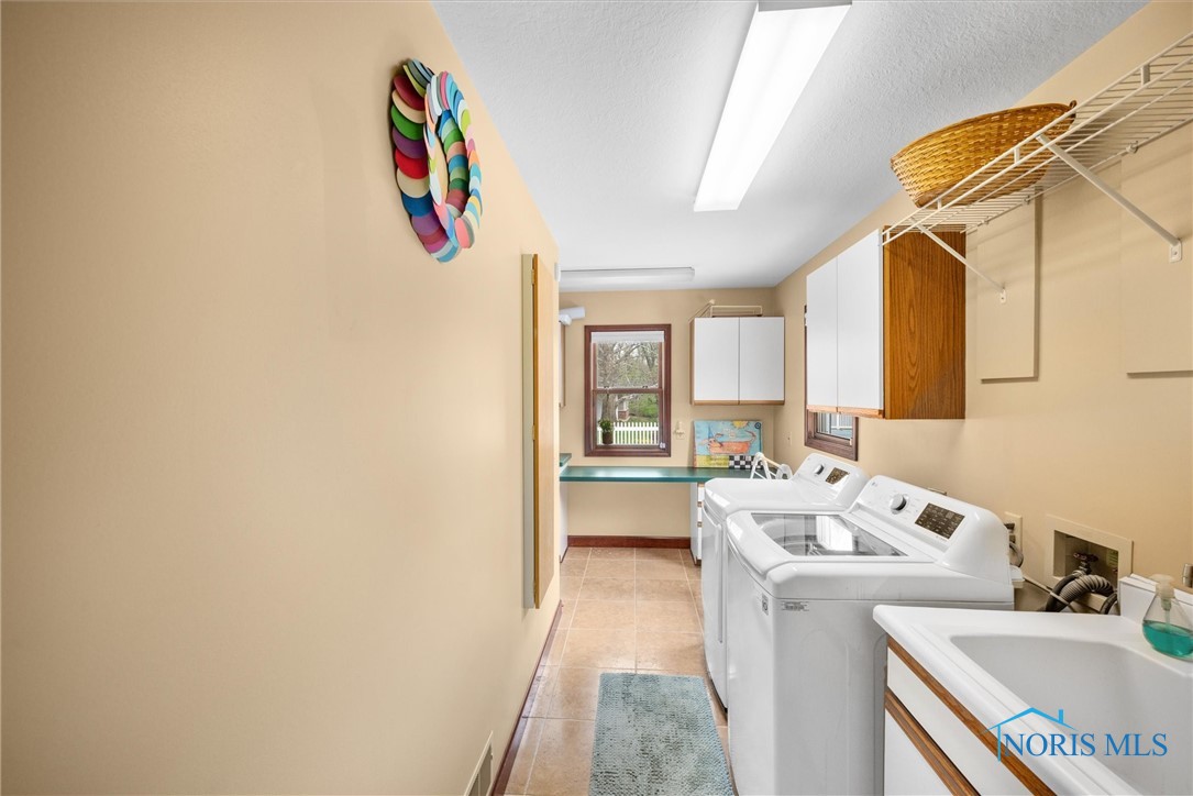 3305 Strayer Road, Maumee, Ohio image 25