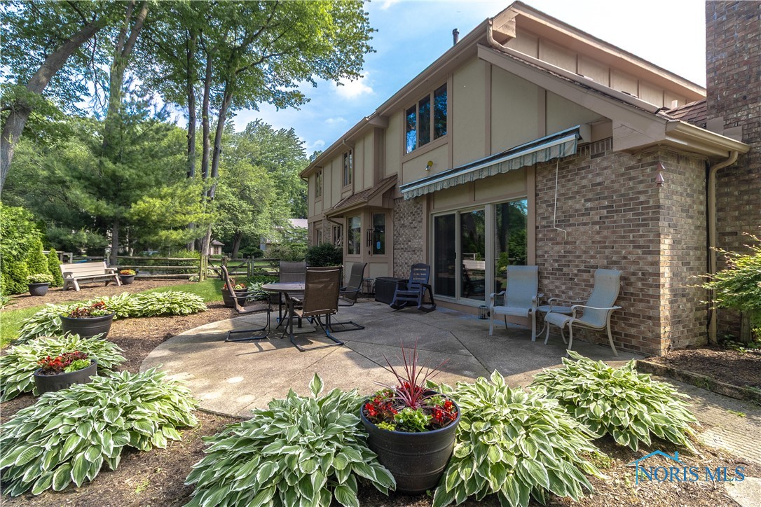 2439 Notting Hill Road, Toledo, Ohio image 42