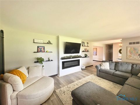 Tiny photo for 19950 County Road X, Archbold, OH 43502 (MLS # 6133085)