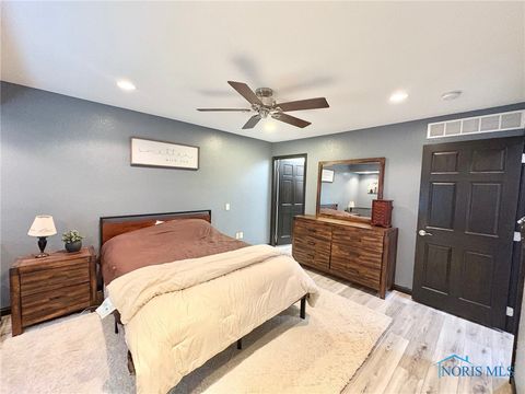 Tiny photo for 19950 County Road X, Archbold, OH 43502 (MLS # 6133085)