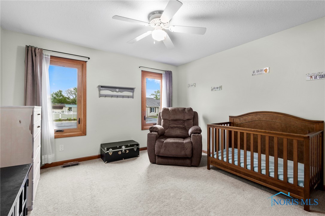 2512 Villa West Drive, Findlay, Ohio image 7