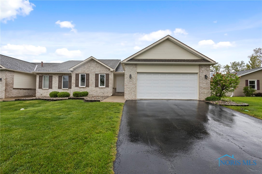 2512 Villa West Drive, Findlay, Ohio image 1