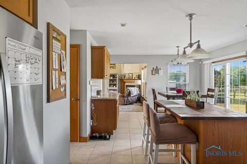 Tiny photo for 26395 Carronade Drive, Perrysburg, OH 43551 (MLS # 6136233)