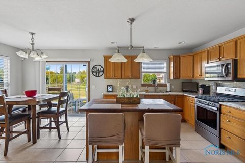 Tiny photo for 26395 Carronade Drive, Perrysburg, OH 43551 (MLS # 6136233)