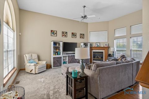 Tiny photo for 26395 Carronade Drive, Perrysburg, OH 43551 (MLS # 6136233)