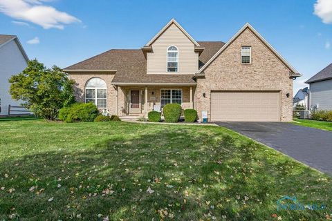 Photo of 26395 Carronade Drive, Perrysburg, OH 43551 (MLS # 6136233)