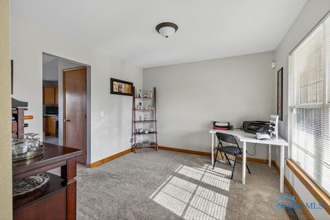 Tiny photo for 26395 Carronade Drive, Perrysburg, OH 43551 (MLS # 6136233)
