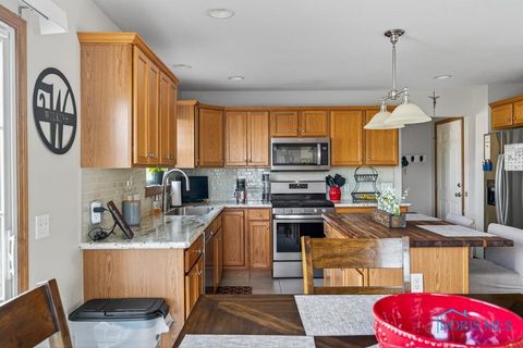 Tiny photo for 26395 Carronade Drive, Perrysburg, OH 43551 (MLS # 6136233)