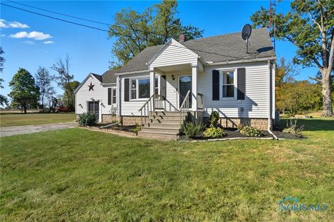 Photo of 8808 Jeffers Road, Grand Rapids, OH 43522 (MLS # 6136140)
