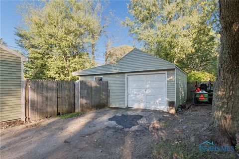 Tiny photo for 1810 Birdie Drive, Toledo, OH 43615 (MLS # 6136993)