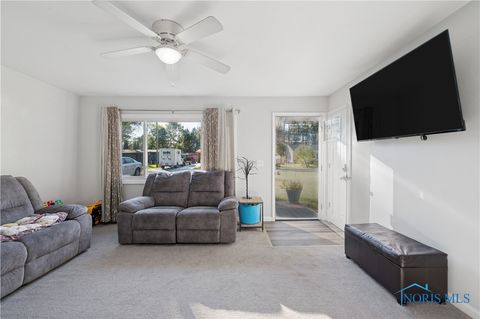 Tiny photo for 1810 Birdie Drive, Toledo, OH 43615 (MLS # 6136993)