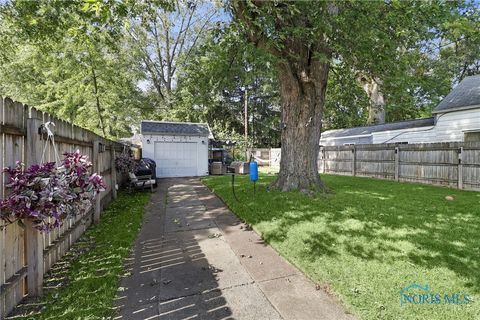 Tiny photo for 4315 Bales Rd Rd, Toledo, OH 43613 (MLS # 6136408)