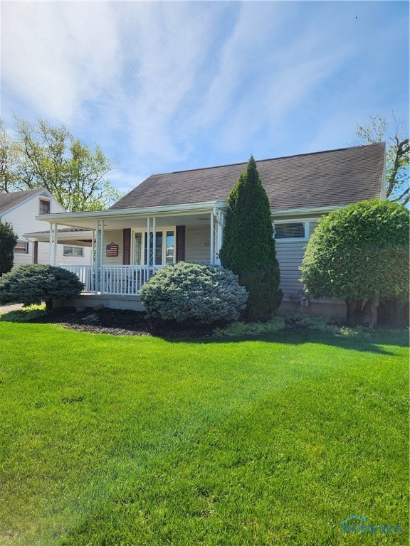 827 Runyan Avenue, Lima, Ohio image 5
