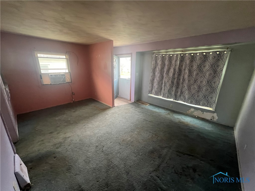 4402 Vermaas Avenue, Toledo, Ohio image 4
