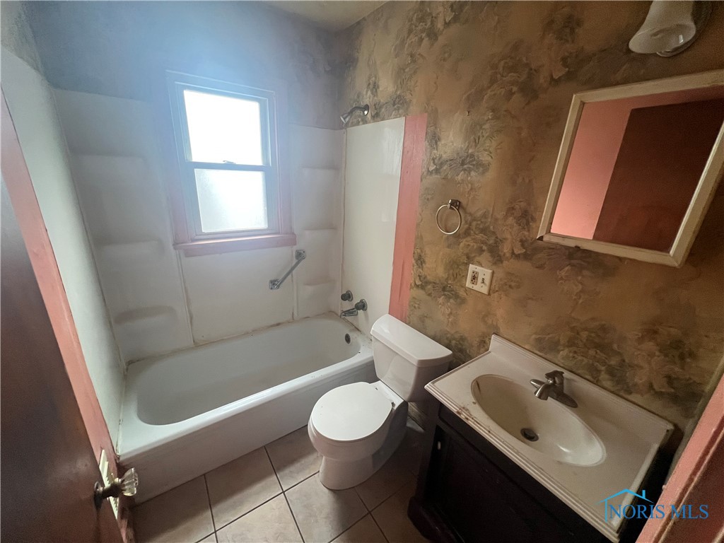 4402 Vermaas Avenue, Toledo, Ohio image 10