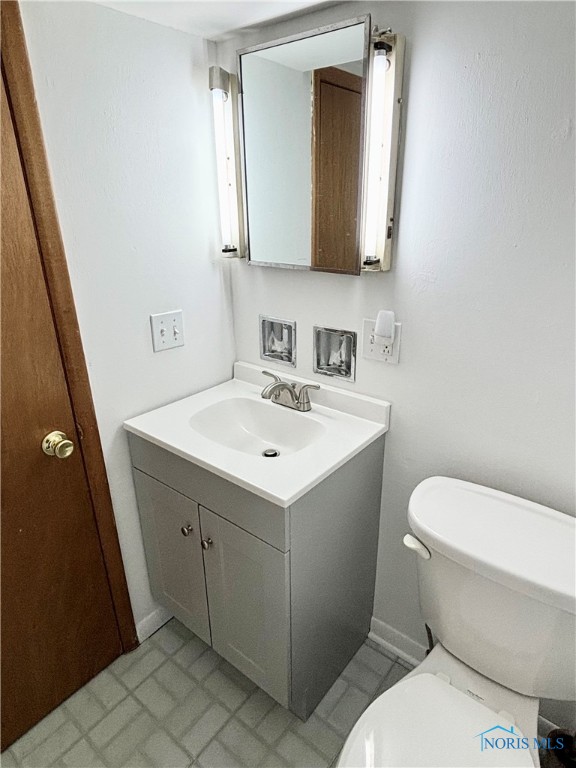 4928 Monac Drive, Toledo, Ohio image 40