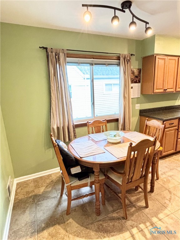 4928 Monac Drive, Toledo, Ohio image 15