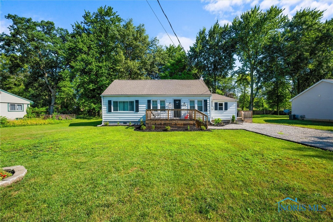 6006 Blossman Road