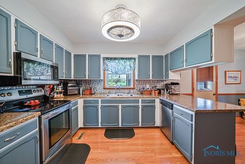 Tiny photo for 1215 E County Road 16, Tiffin, OH 44883 (MLS # 6136808)